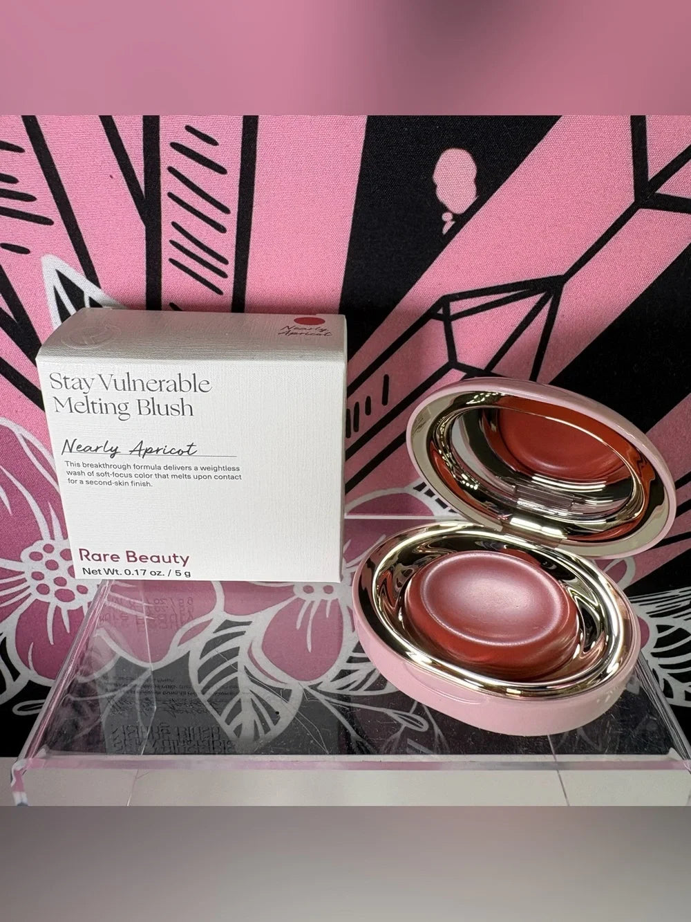 Rare Beauty Stay Vulnerable Melting Blush - 5g - Nearly Apricot
