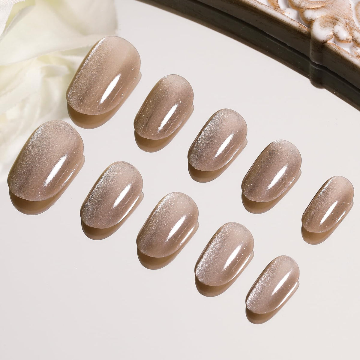 DoDo Lady Cat's Eye Press On Gel Nails - 12 Pcs - Beige