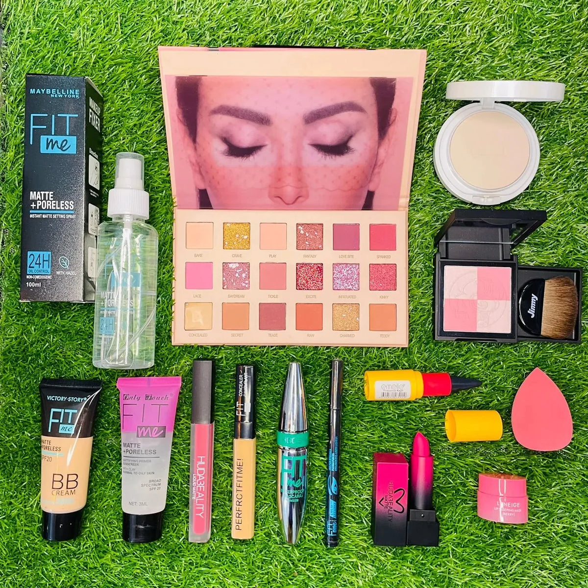14 in 1 Makeup Deal - Buy Online in Pakistan at Cosmia.pk