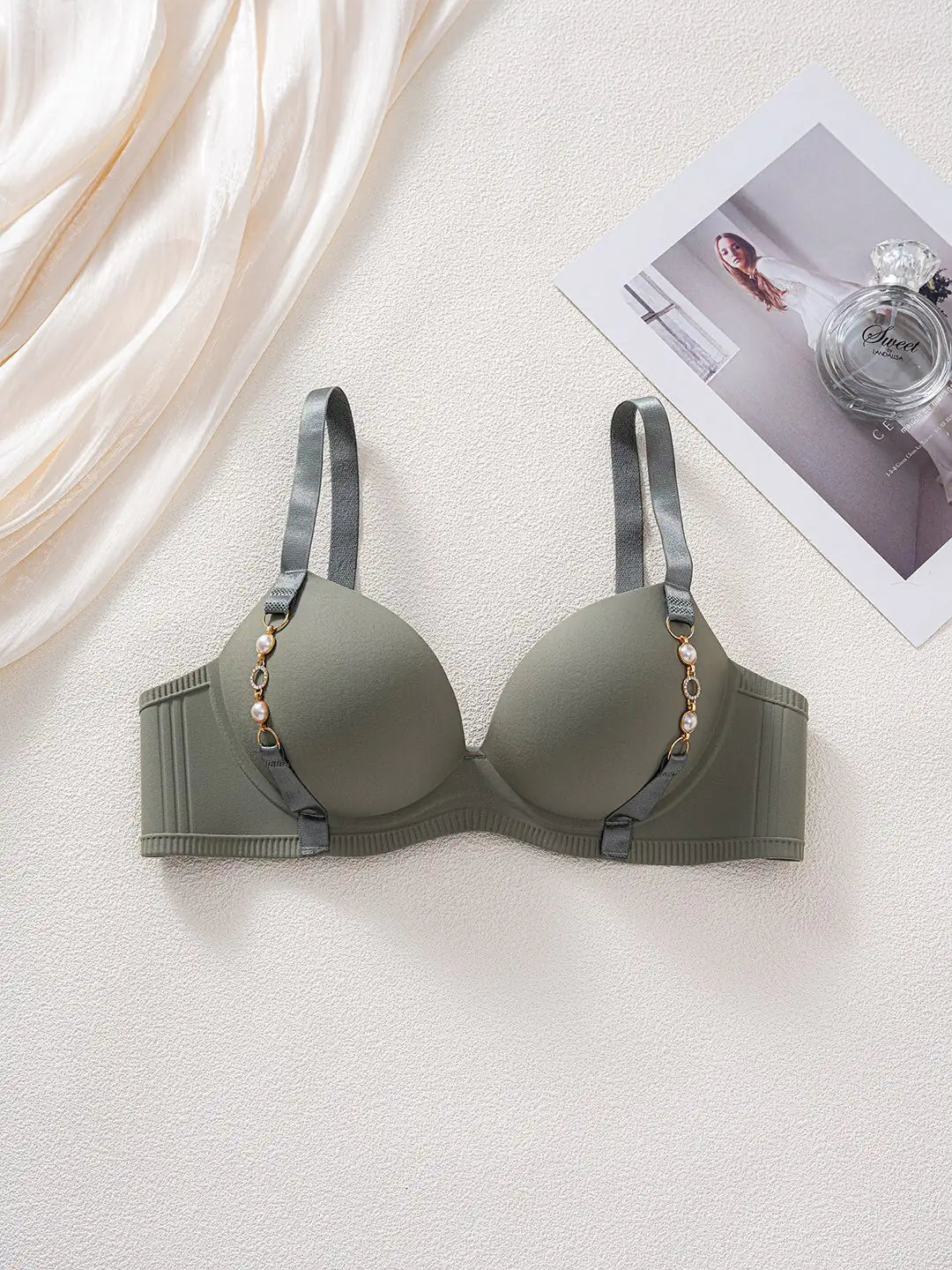 Sweet Printed Half Cup Seamless Push Up Bra - Green / 34