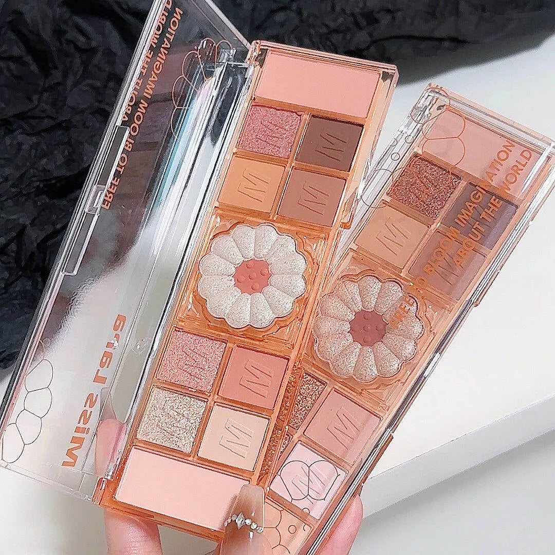 Miss Lara Cute Flower Eyeshadow Palette - Buy Online in Pakistan at Cosmia.pk
