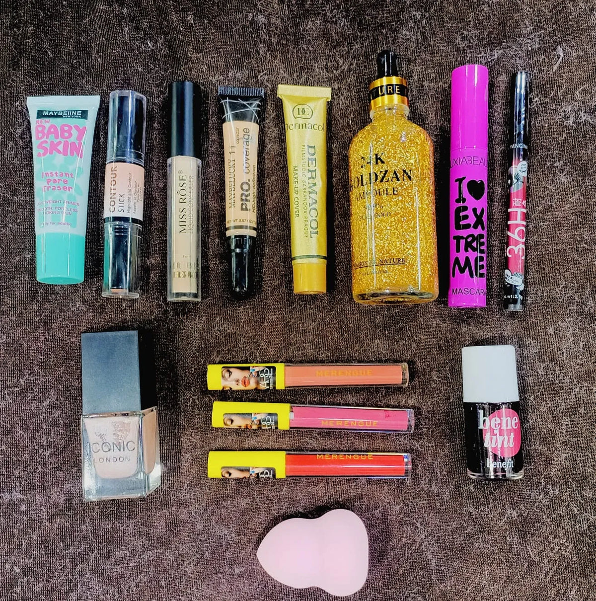 12 in 1 Makeup Deal - Buy Online in Pakistan at Cosmia.pk