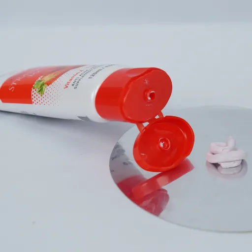 Skin Origins Strawberry Mask 120ml - Buy Online in Pakistan at Cosmia.pk