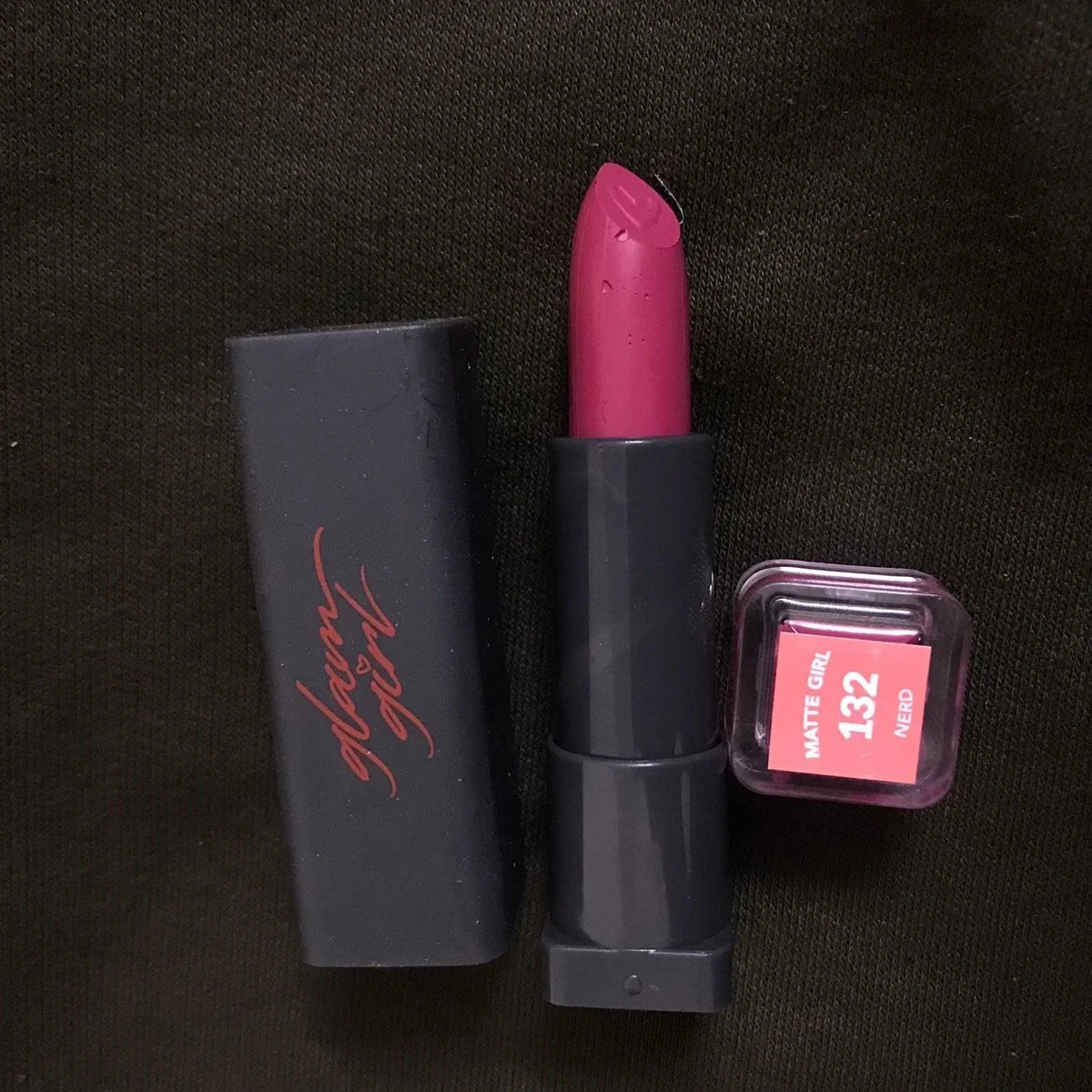 Glam Girl Matte Lipstick 💄 - Buy Online in Pakistan at Cosmia.pk