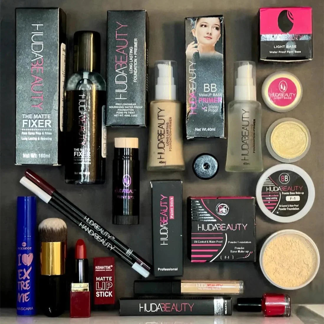 13-In-1 Makeup Deal - Buy Online in Pakistan at Cosmia.pk