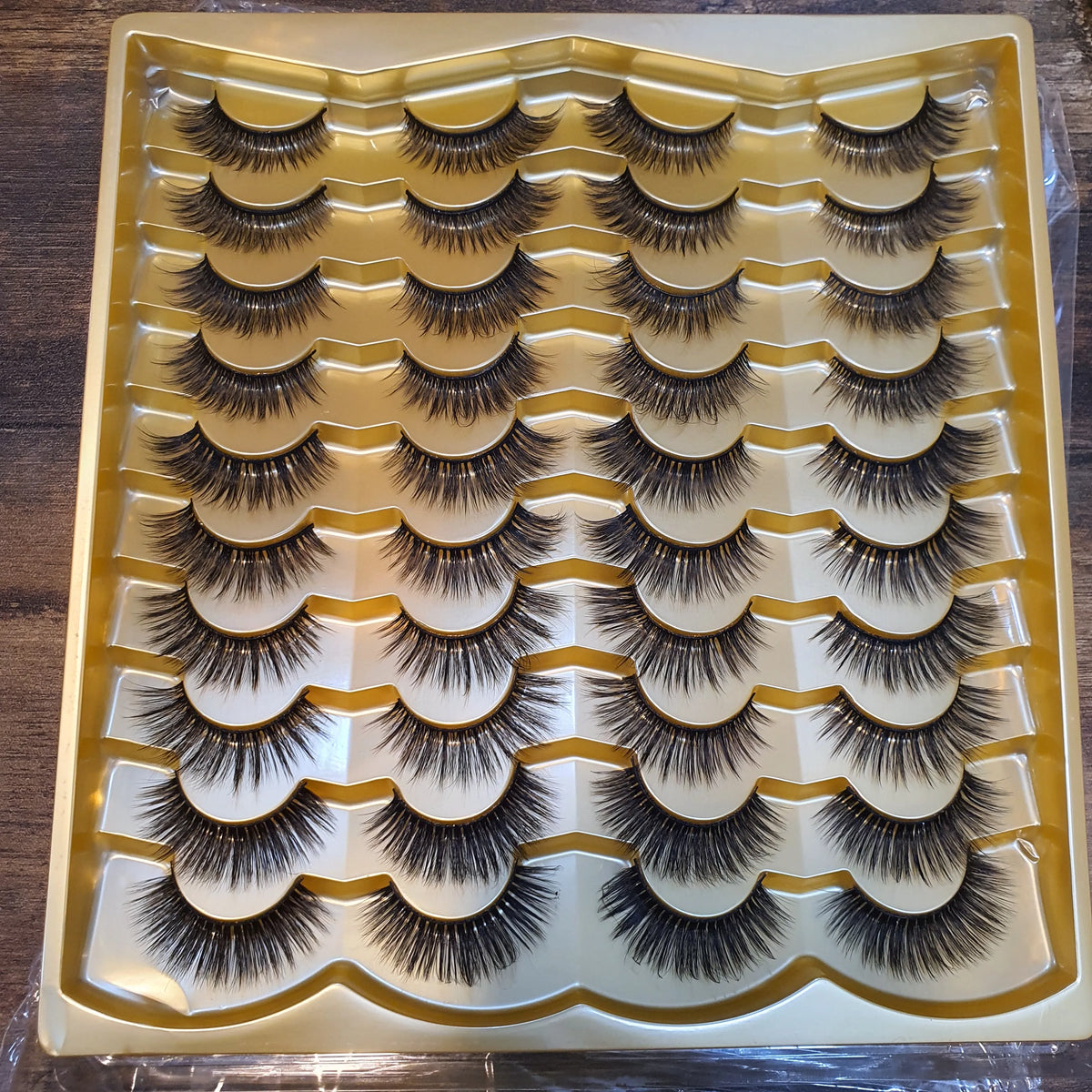 20 pairs 100% super HANDMADE Heavy & Simple Look Lashes - Buy Online in Pakistan at Cosmia.pk