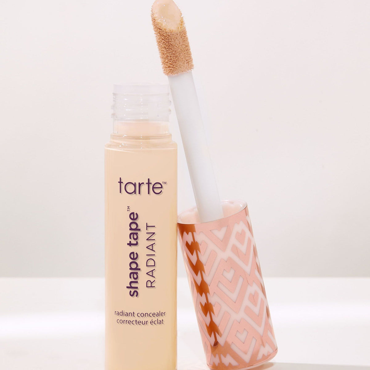 Tarte- shape tape™ radiant medium coverage concealer (Dubai) - Buy Online in Pakistan at Cosmia.pk