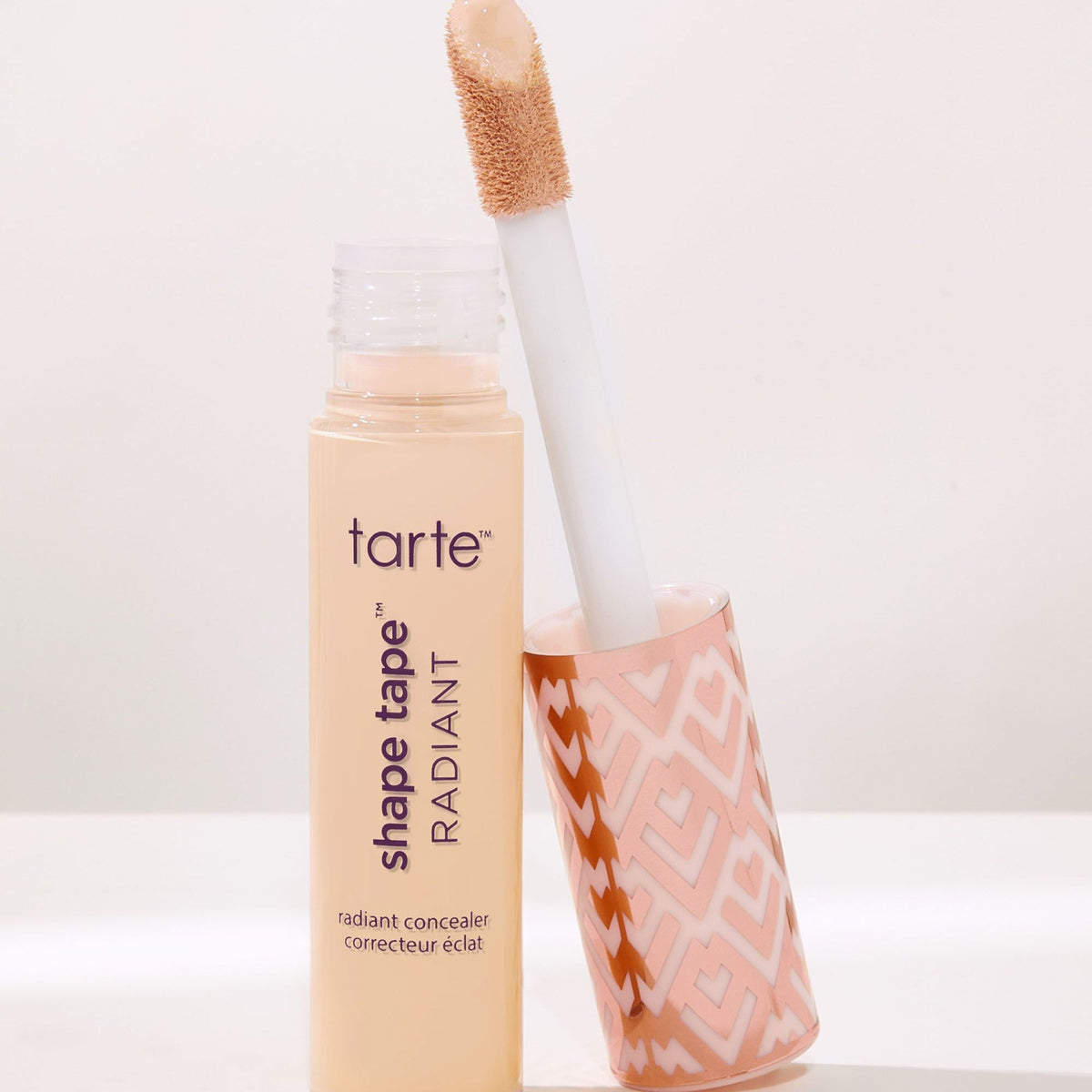 Tarte- shape tape™ radiant medium coverage concealer (Dubai) - Buy Online in Pakistan at Cosmia.pk