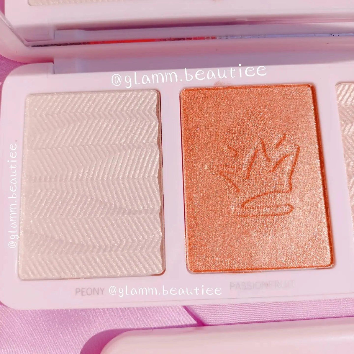 3 Color Cute Sculpt and Glow Highlighter Palette - Buy Online in Pakistan at Cosmia.pk