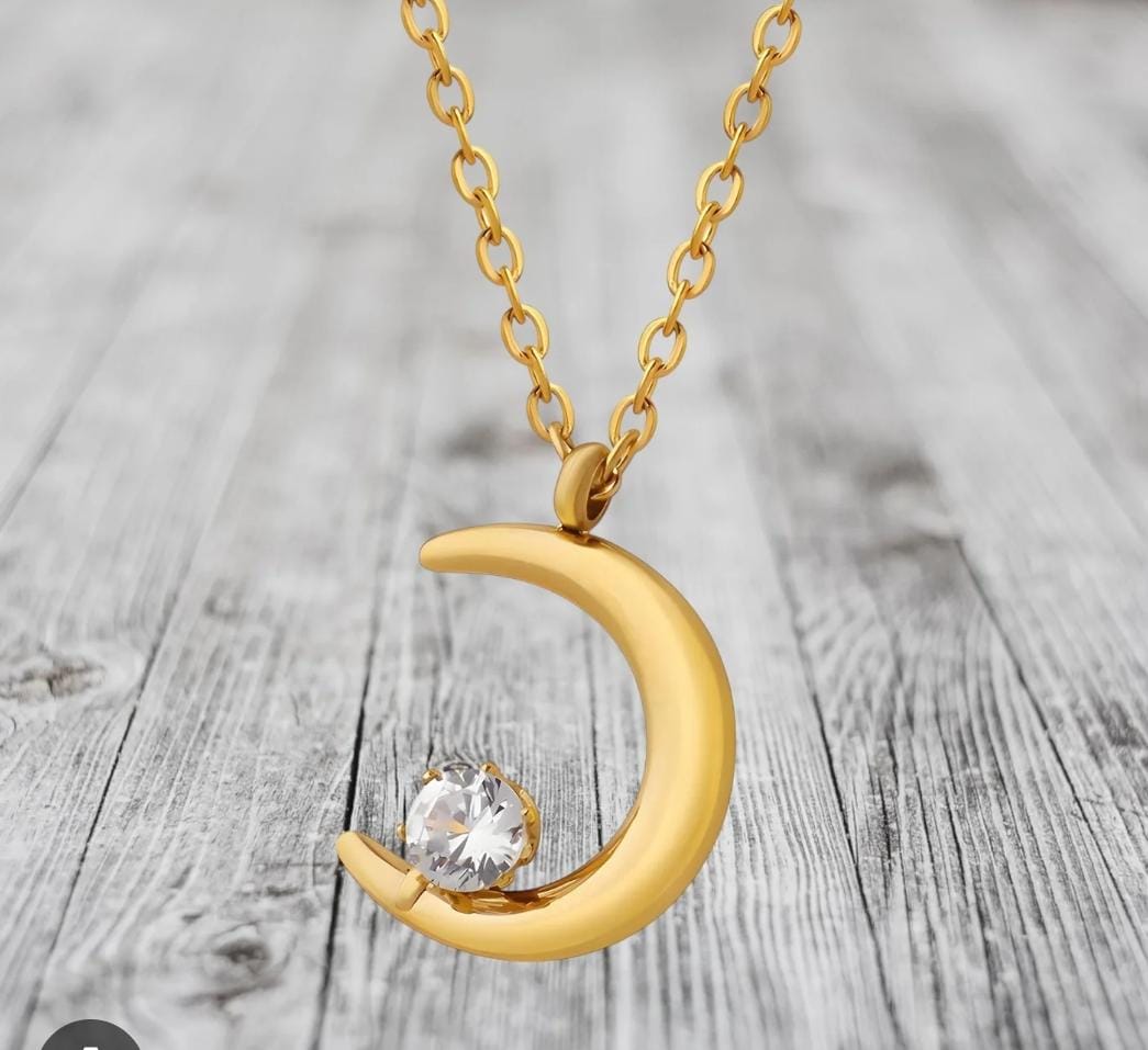 316L stainless steel gold crescent moon pendant necklace with inlaid round zircon for women