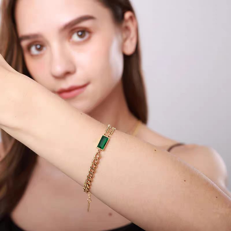 316L Stainless Steel Rectangle Stone Thick Link Chain Bracelet - gold tone with black or green stone - view 5 - buy online in Pakistan at Cosmia.pk