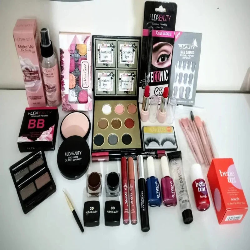 New MakeUp Deal - Buy Online in Pakistan at Cosmia.pk