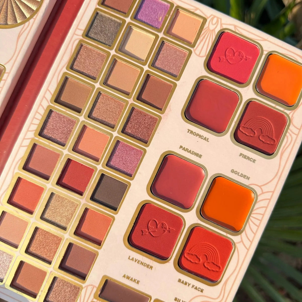 Russian Roulette Palette - Buy Online in Pakistan at Cosmia.pk
