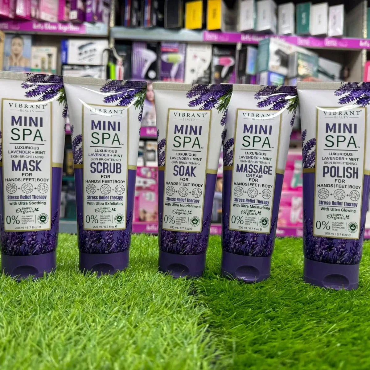 Vibrant Beauty Mini Spa Lavender + Mint Manicure Pedicure Kit 200 ML(5Pcs) - Buy Online in Pakistan at Cosmia.pk