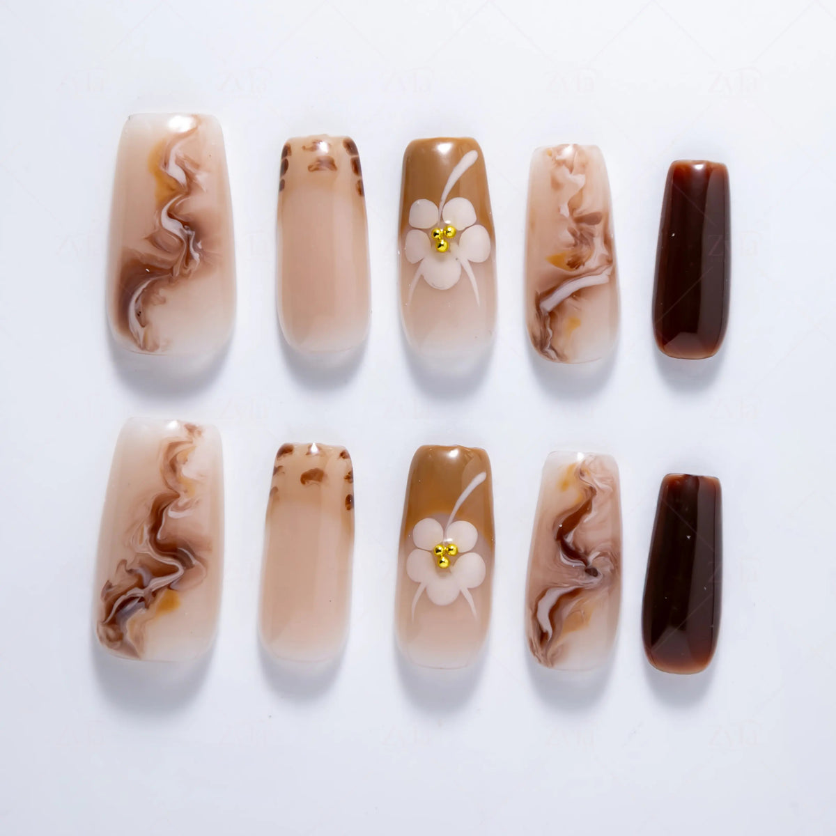 Huasisi Huasisi Professional Nail Salon Press-On Set - Brown | Buy Online in Pakistan at Cosmia.pk
