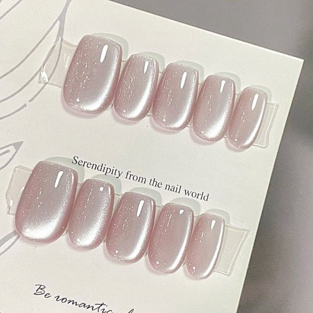 Romantic Myth Holographic Cat Eye Press-On Nails - Pink Glow - Buy Online in Pakistan