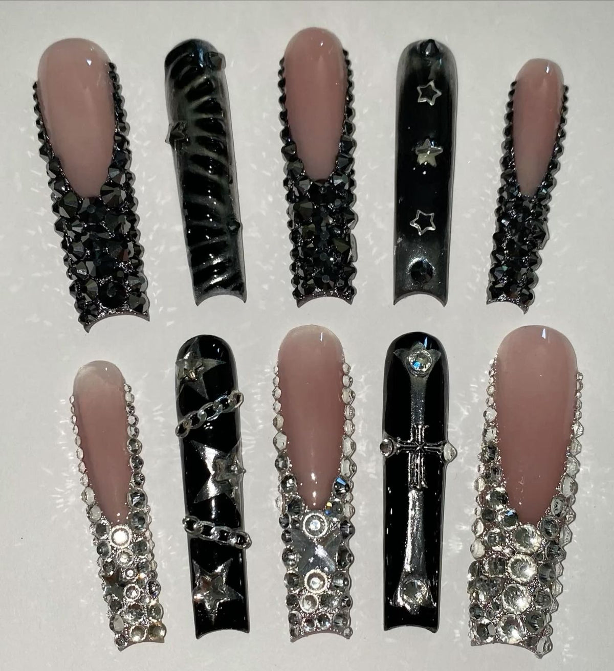 YY Kiss Luxury Press On Nails - 12Pcs - Midnight Glam shade variant product image