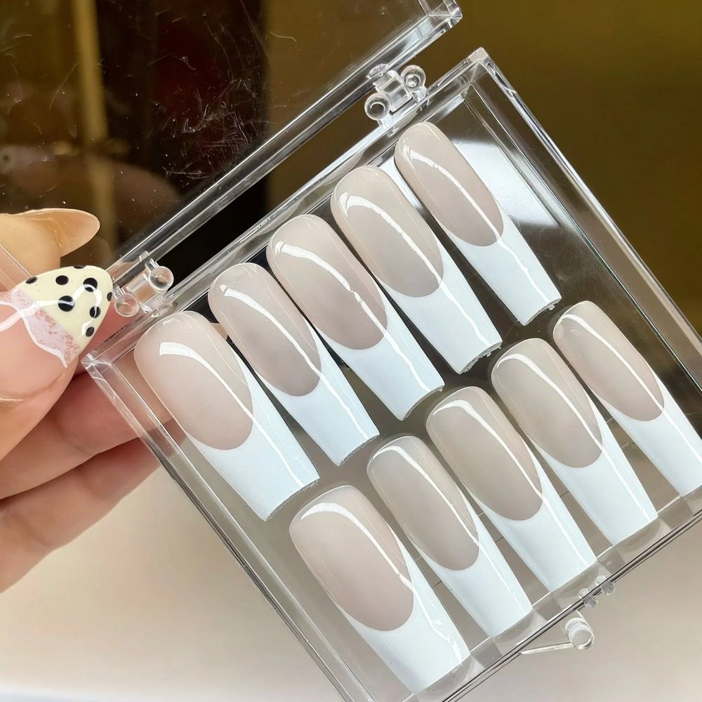 Luxury Press-On Nails Set - 12 Pcs - Glossy Nude Elegance - Buy Online in Pakistan