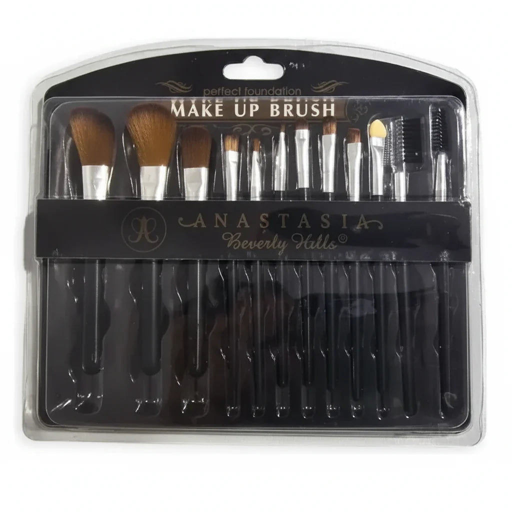 Anastasia Beverly Hills Face & Eye Makeup Brushes Set - 12Pcs - Buy Online in Pakistan at Cosmia.pk
