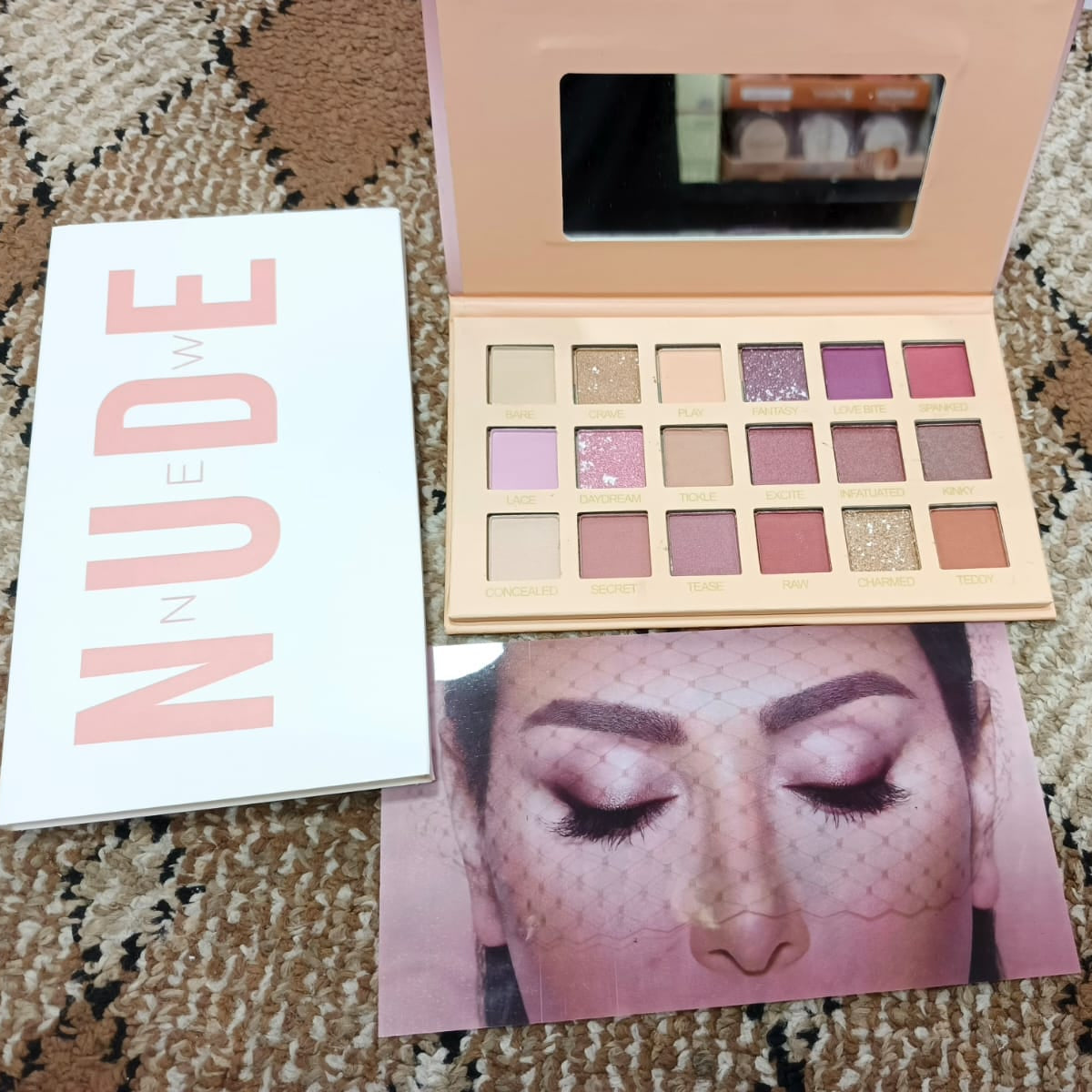 Huda Beauty Nude Eyeshadow Palette - 18 Colors - Buy Online in Pakistan at Cosmia.pk