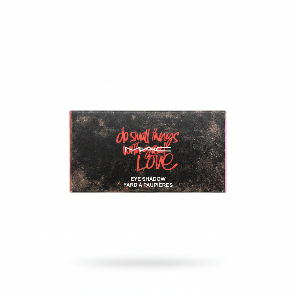 MAC Cosmetics Devoted to Chili Eyeshadow Palette - Buy Online in Pakistan at Cosmia.pk