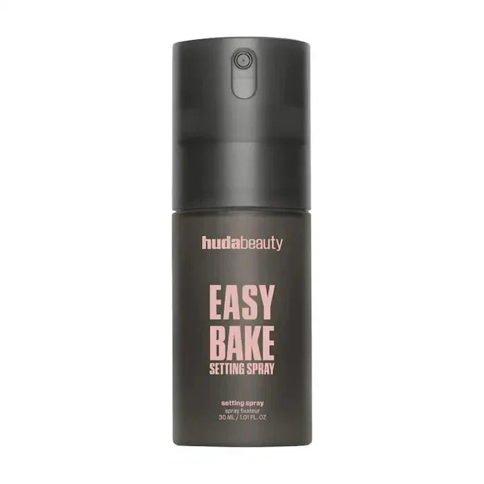 Huda Beauty - Easy Bake Blurring Setting Spray with 16-Hour Wear - 30ML Cosmia