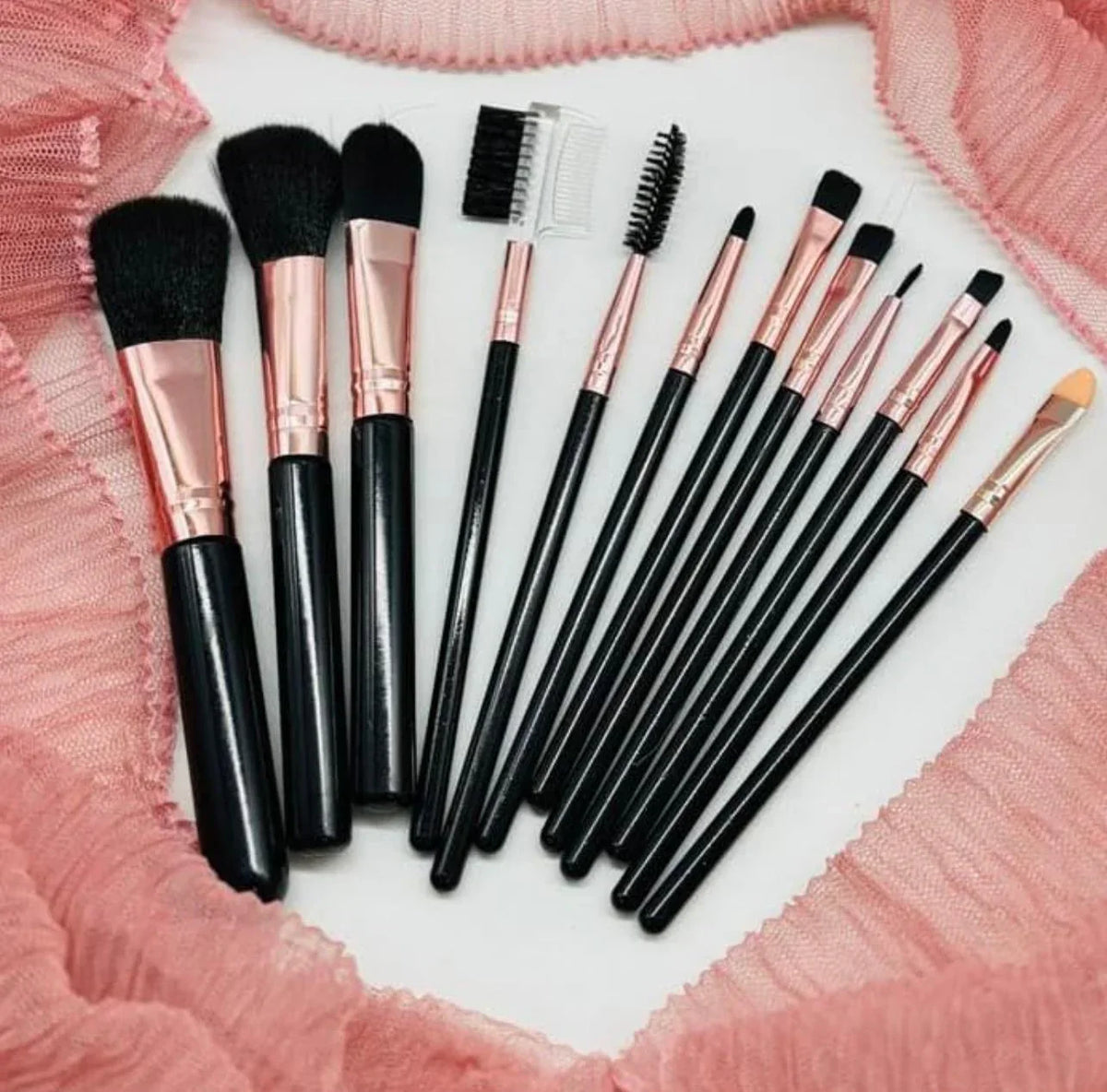 Kiss Lovely Professional Makeup Brush -12 Pcs Set - Buy Online in Pakistan at Cosmia.pk