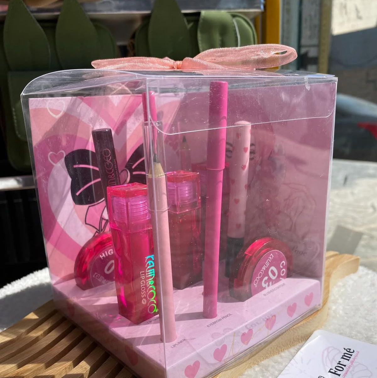 Kevin & Coco Mix Make-up Gift Box - Buy Online in Pakistan at Cosmia.pk
