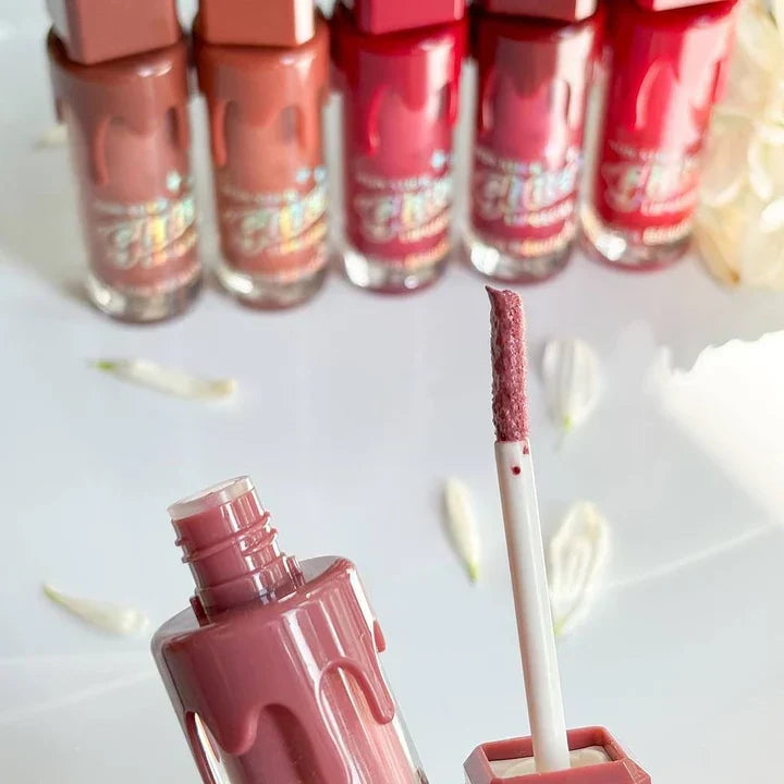 Kiss Beauty Glitter lip gloss - Buy Online in Pakistan at Cosmia.pk