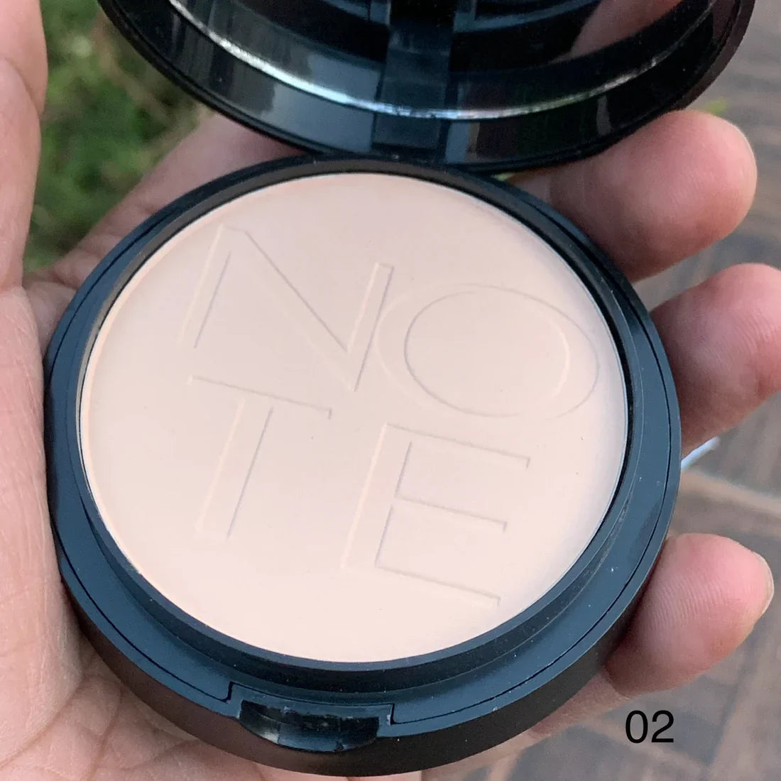 NOTE Luminous Silk Compact Powder - Buy Online in Pakistan at Cosmia.pk