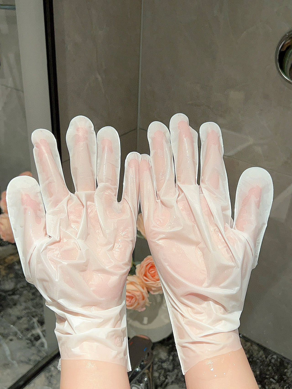 Moisturizing hand mask gloves worn