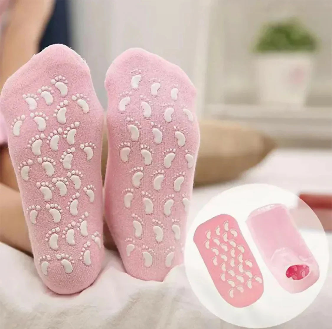 Moistrizing Spa Gel Socks - Buy Online in Pakistan at Cosmia.pk