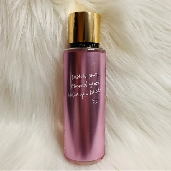 Victoria’s Secret Velvet Petals Fragrance Mist 250ML - Buy Online in Pakistan at Cosmia.pk