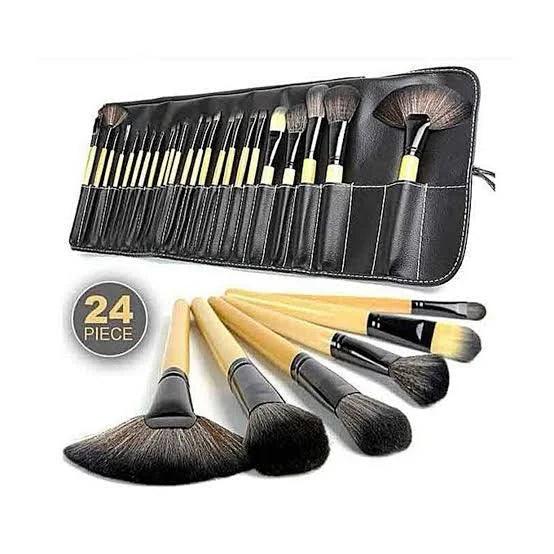 Bobi Brown 24-Piece Makeup Brush Set - Buy Online in Pakistan at Cosmia.pk
