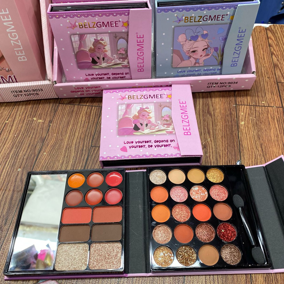 BELZGMEE 2 Fold Book kit Eyeshadow, Lipstick, Eyebrow, Blush - Buy Online in Pakistan at Cosmia.pk