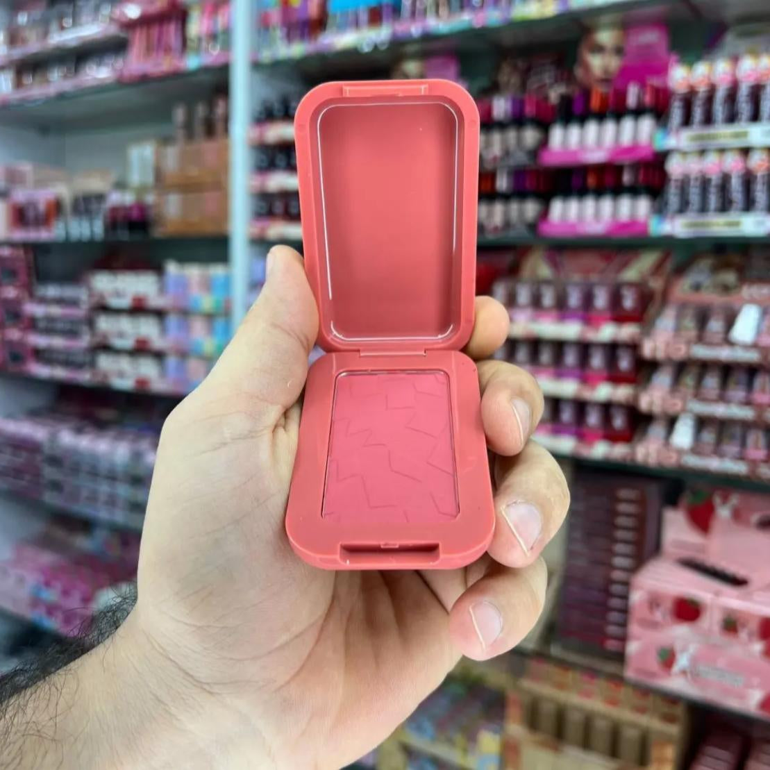 Hudamoji Matte Blush On - Buy Online in Pakistan at Cosmia.pk