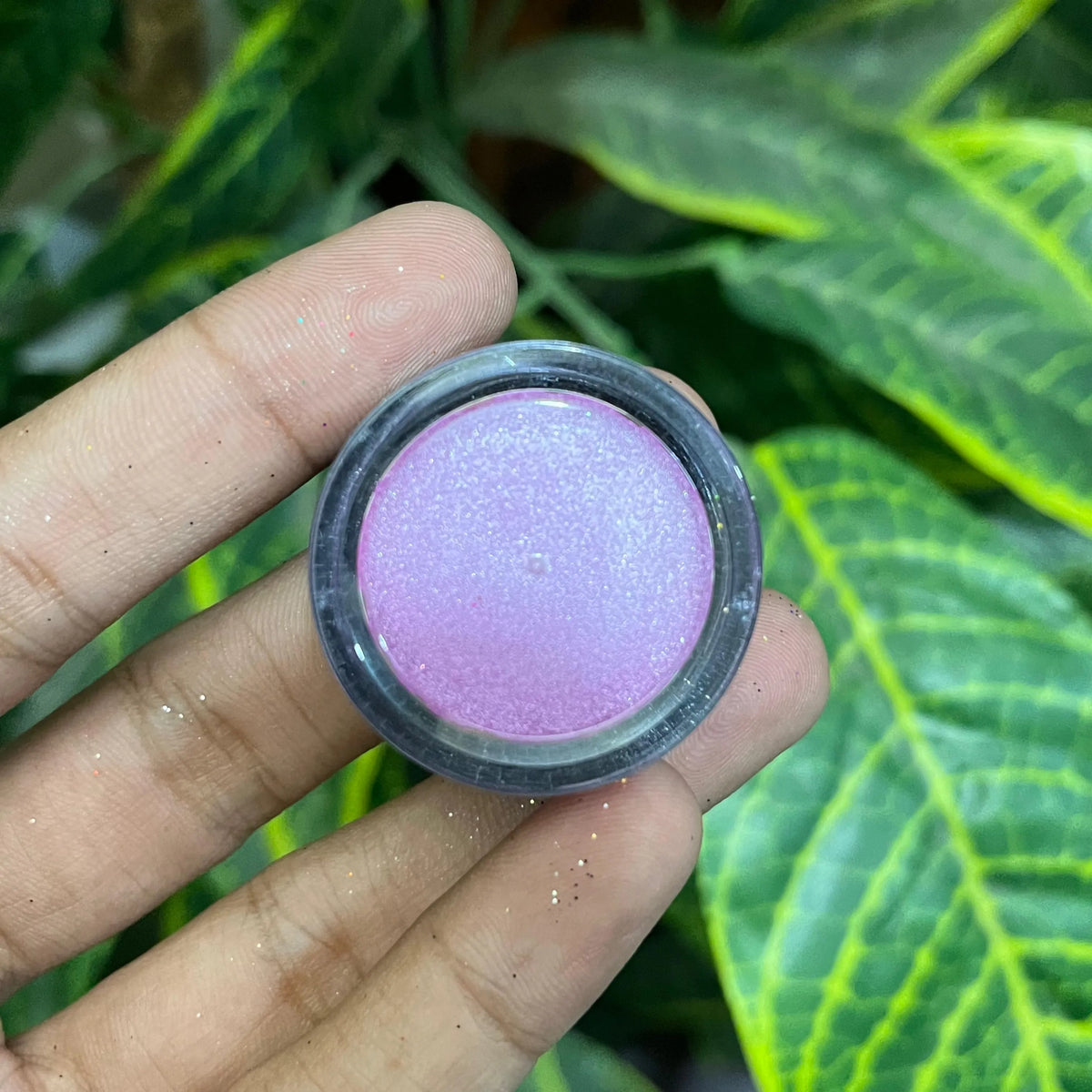 MAC Shimmer Eye Paint – Intense Shine & Bold Color - Buy Online in Pakistan at Cosmia.pk