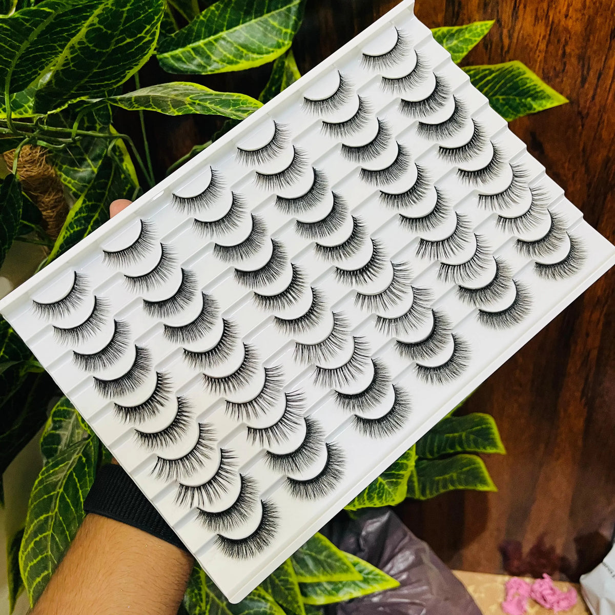 Anjeer 30 Pair Eyelashes - Buy Online in Pakistan at Cosmia.pk