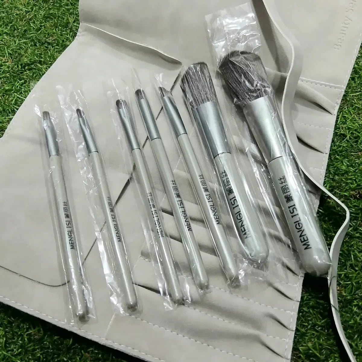 MENGLISI 7-Piece Make-Up Brushes Set - Buy Online in Pakistan at Cosmia.pk