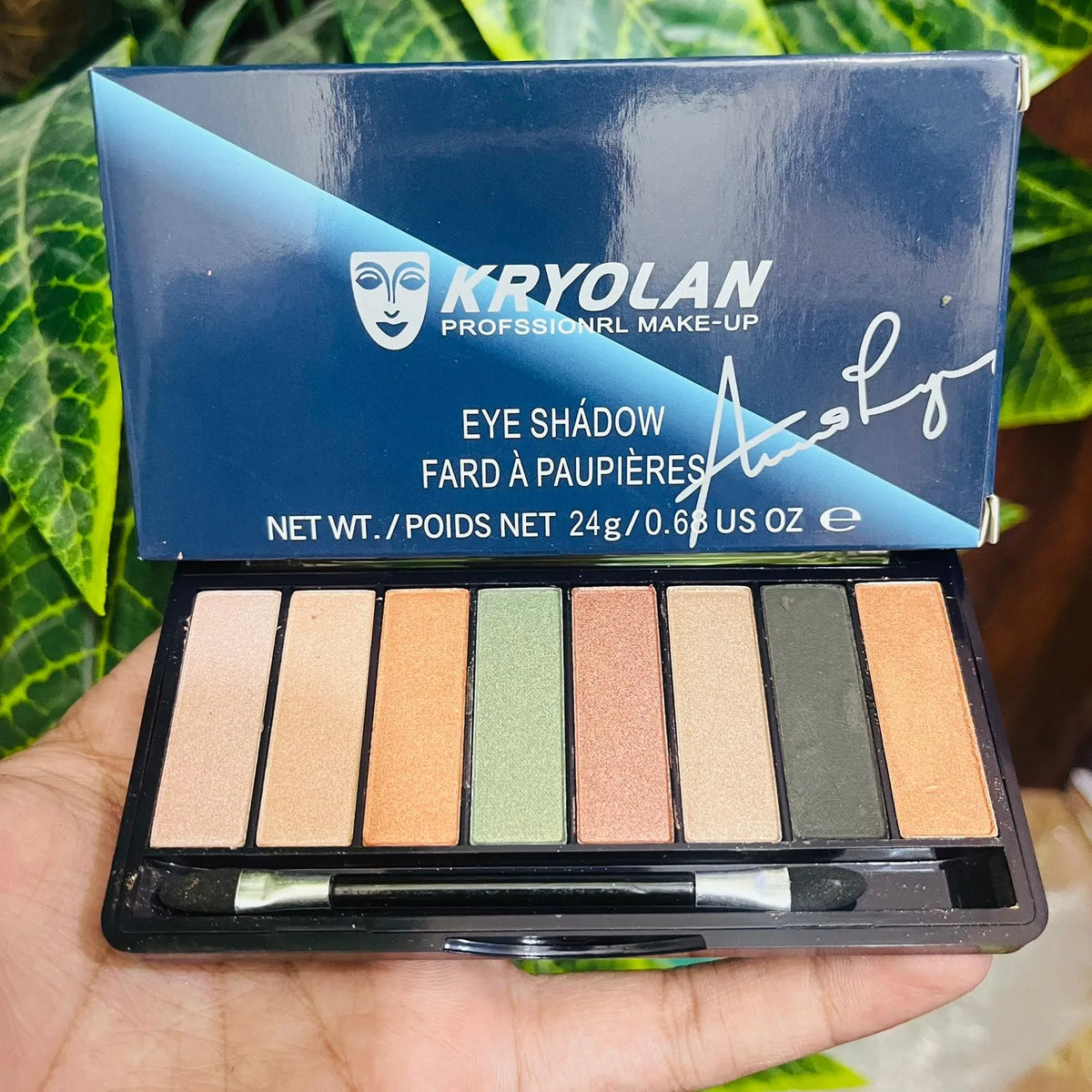 Kryolan 8 Colors Eyeshadow Palette - Buy Online in Pakistan at Cosmia.pk