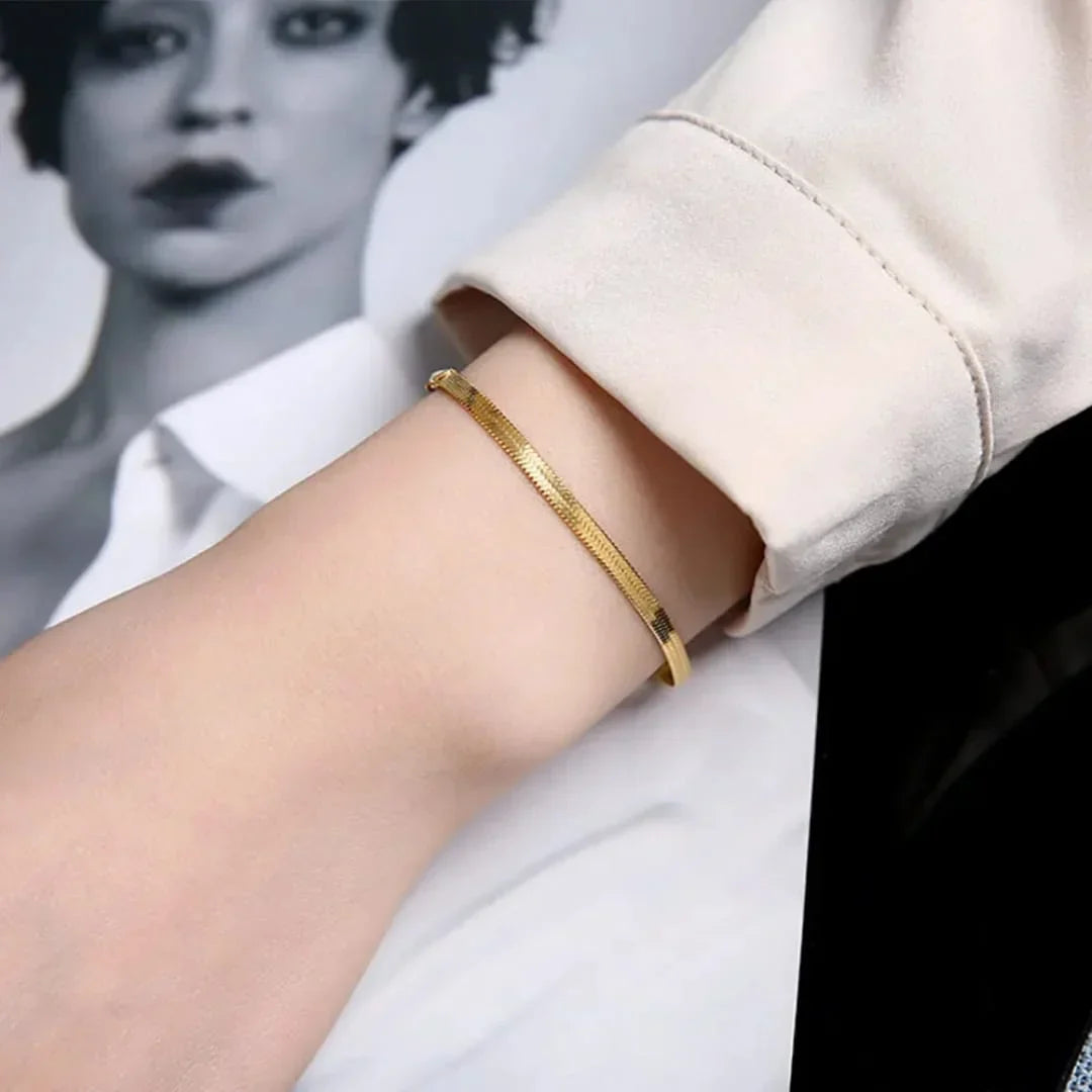 Trendy Flat Snake Chain Bracelets – Stainless Steel (Each) - Buy Online in Pakistan at Cosmia.pk