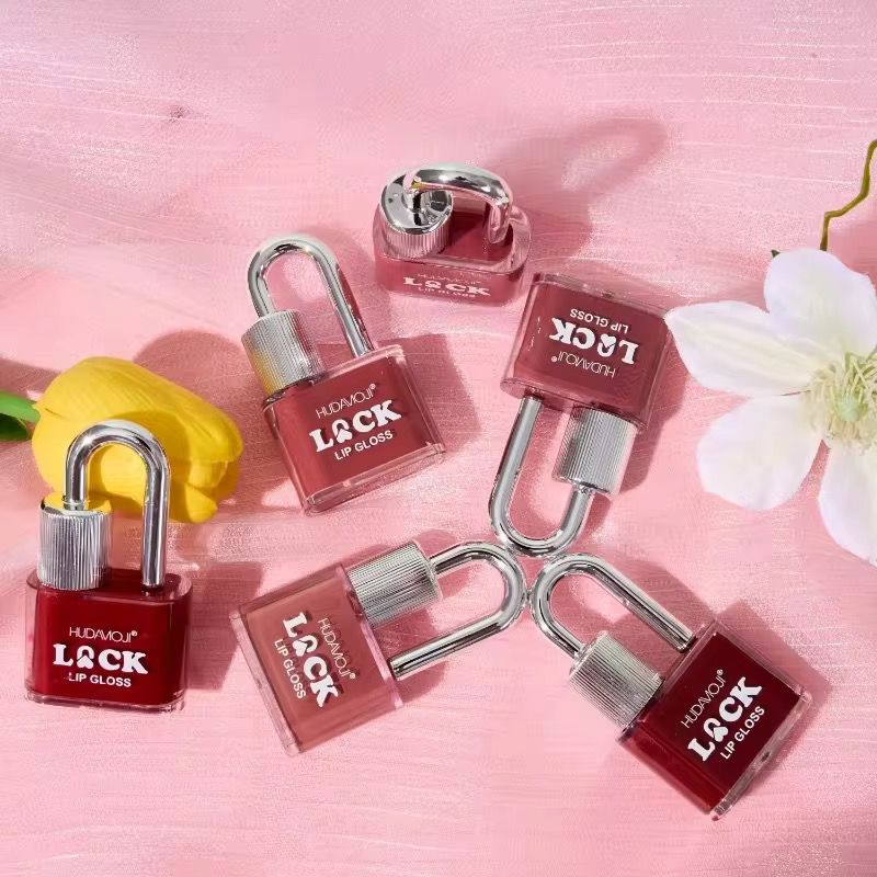 Hudamoji - Lock Shape Matte Lip Gloss - Buy Online in Pakistan at Cosmia.pk