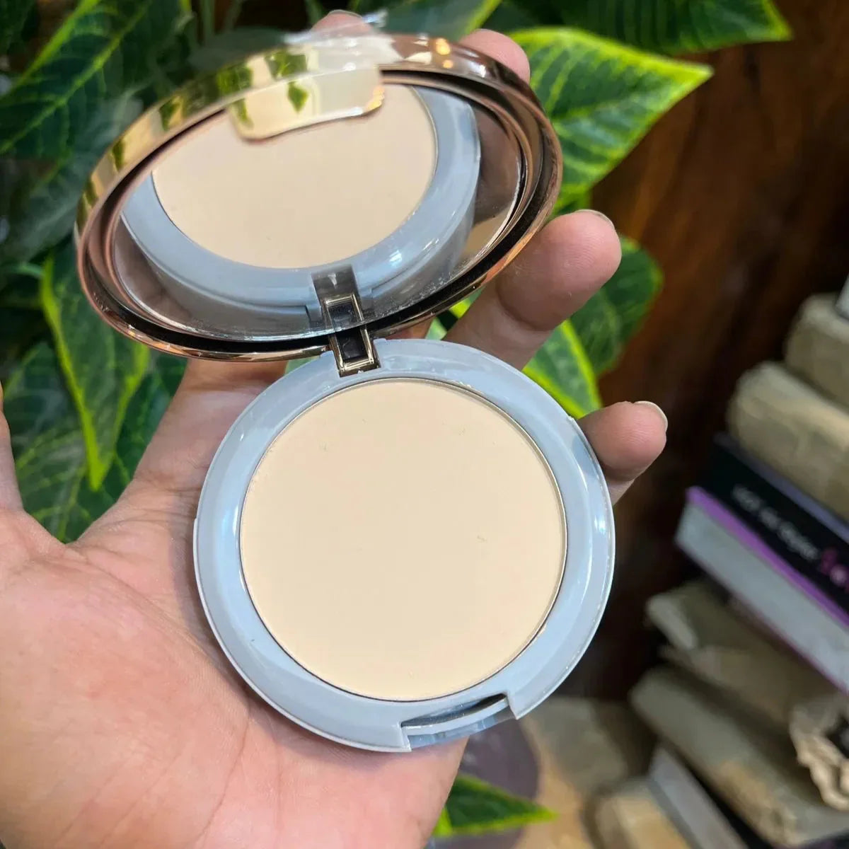 Emelie Double Face Powder – 2-in-1 Compact for Flawless Matte Finish - Buy Online in Pakistan at Cosmia.pk