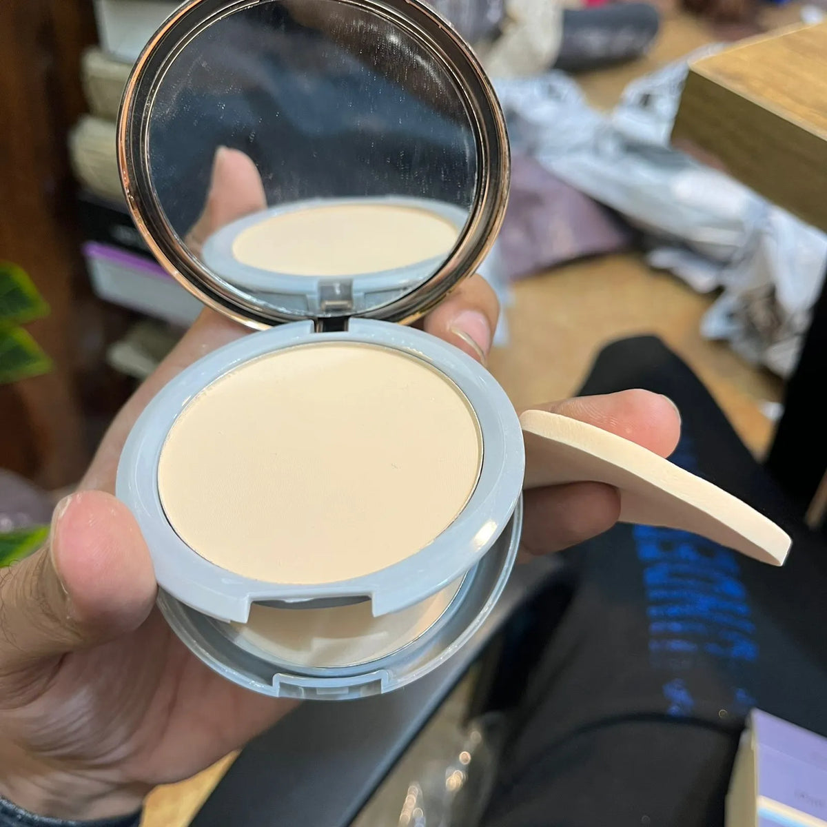Emelie Double Face Powder – 2-in-1 Compact for Flawless Matte Finish - Buy Online in Pakistan at Cosmia.pk