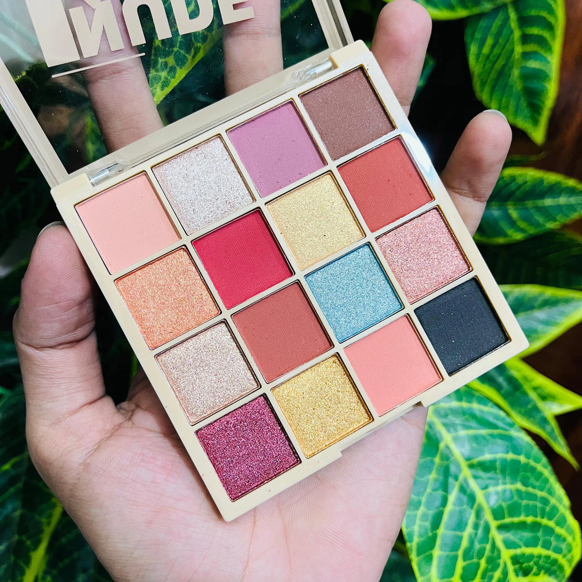 Gege Moon 16 Colors Nude Eyeshadow Palette - Buy Online in Pakistan at Cosmia.pk