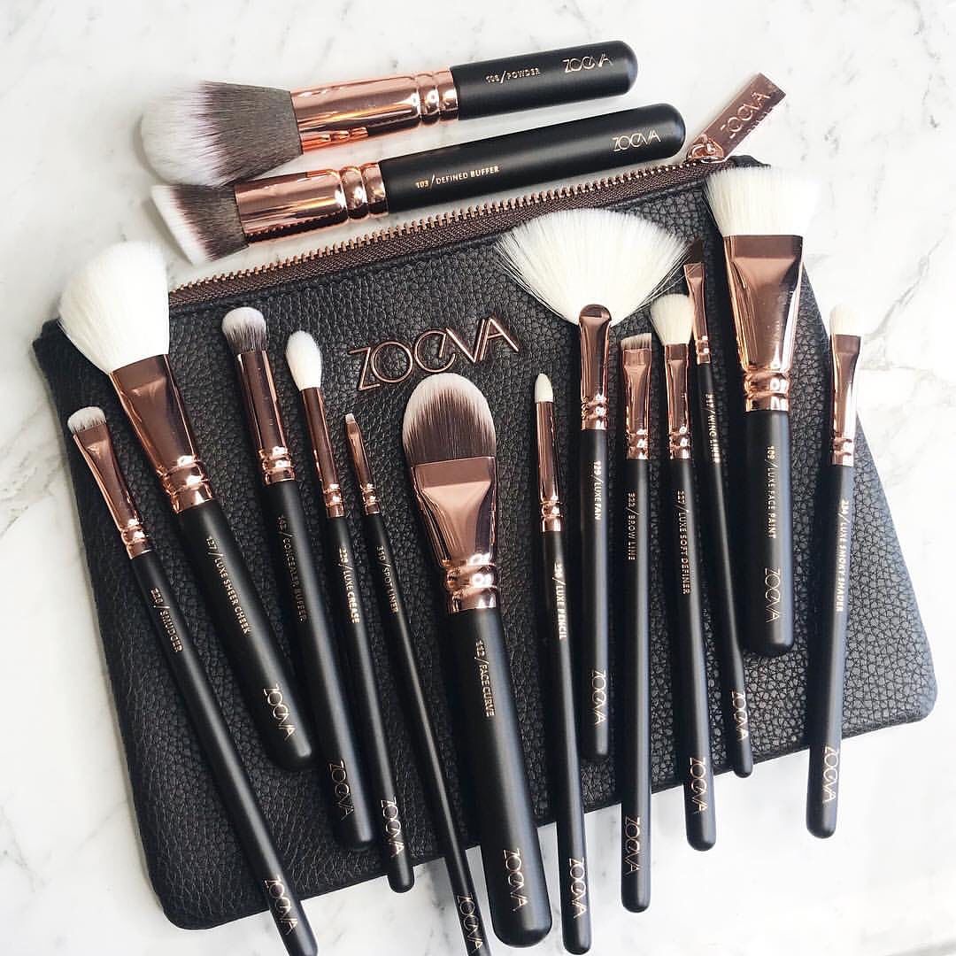 Zoeva Makeup Brushes With Pouch - 15Pcs - Buy Online in Pakistan at Cosmia.pk