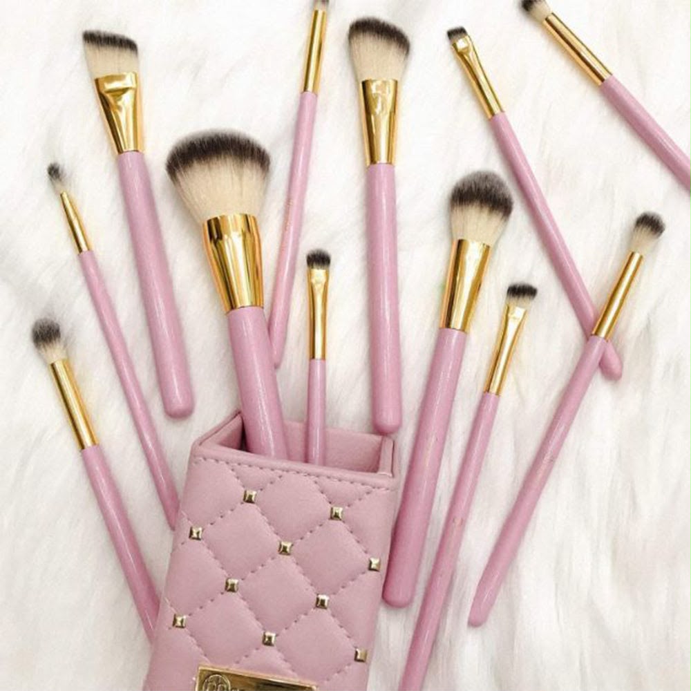 BH Cosmetics 12 Piece Brush Set with Holder - 08
