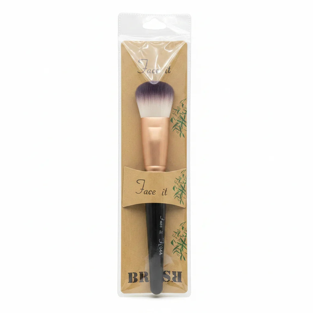 Foundation Brush - Buy Online in Pakistan at Cosmia.pk