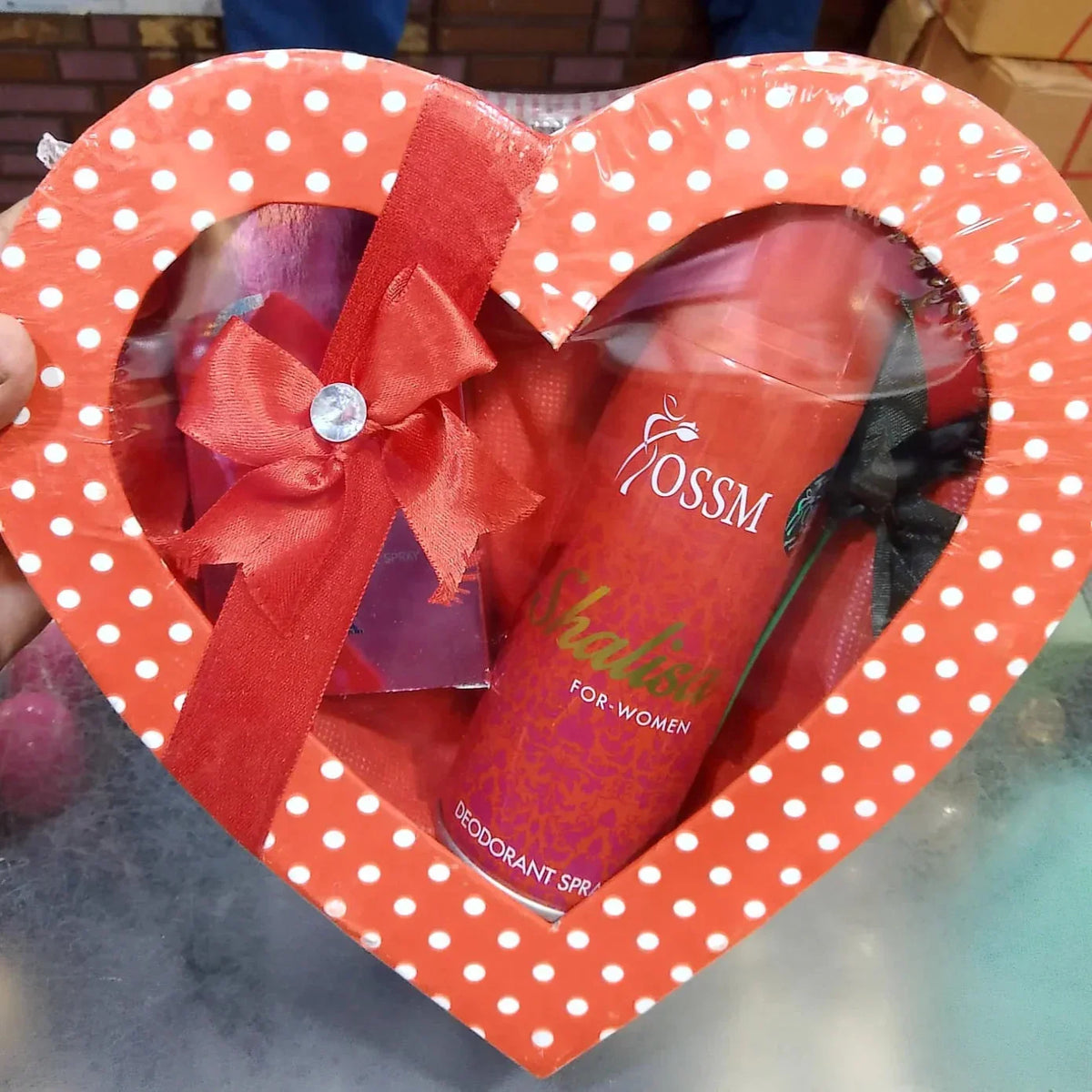 Heart Shape Gift Pack 2 Pcs Perfume 35ml + 200ml Body Spray Set - Buy Online in Pakistan at Cosmia.pk