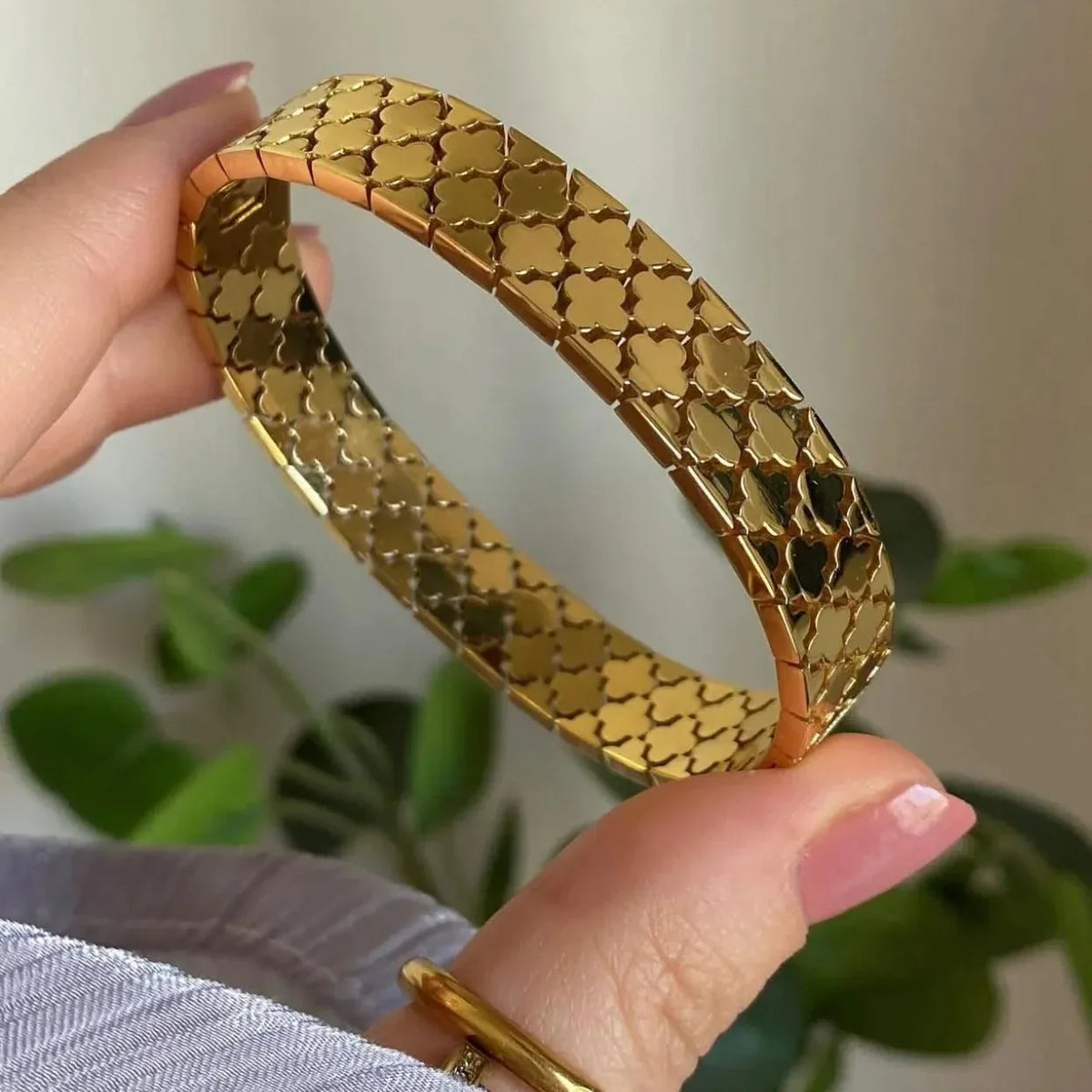Golden Honeycomb Stainless Bracelet - Buy Online in Pakistan at Cosmia.pk